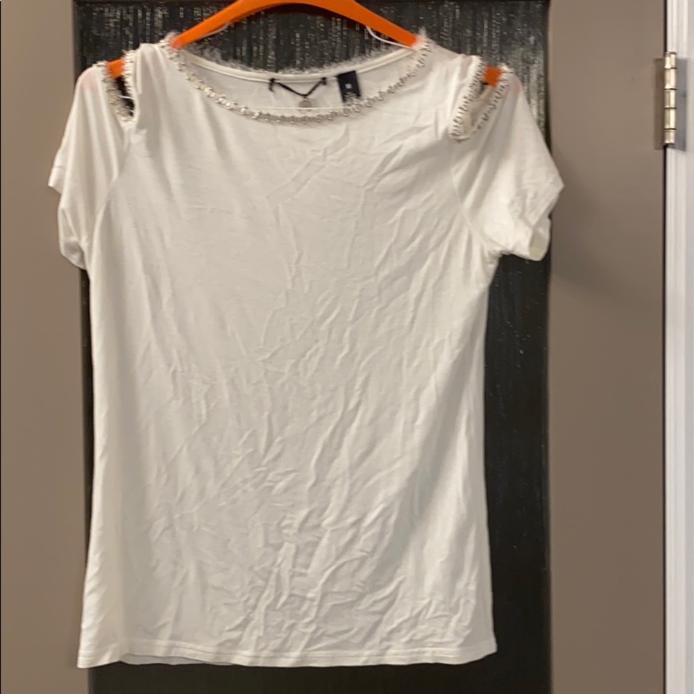BKE boutique Cold Shoulder Top